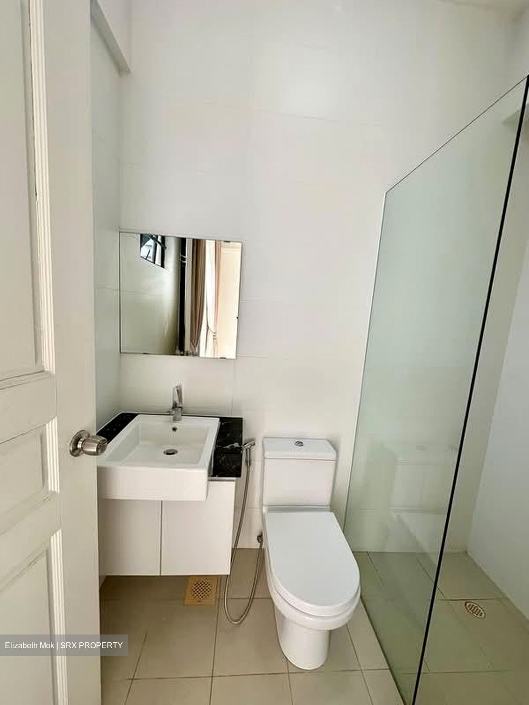 Yuk Tong Avenue (D21), Terrace #582964471